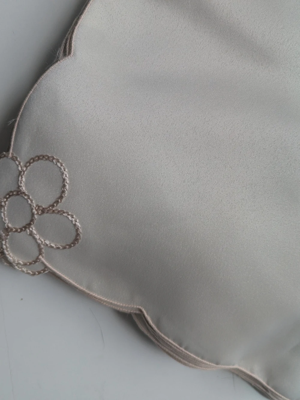 Cream Embroidered Cutwork Tablecloth